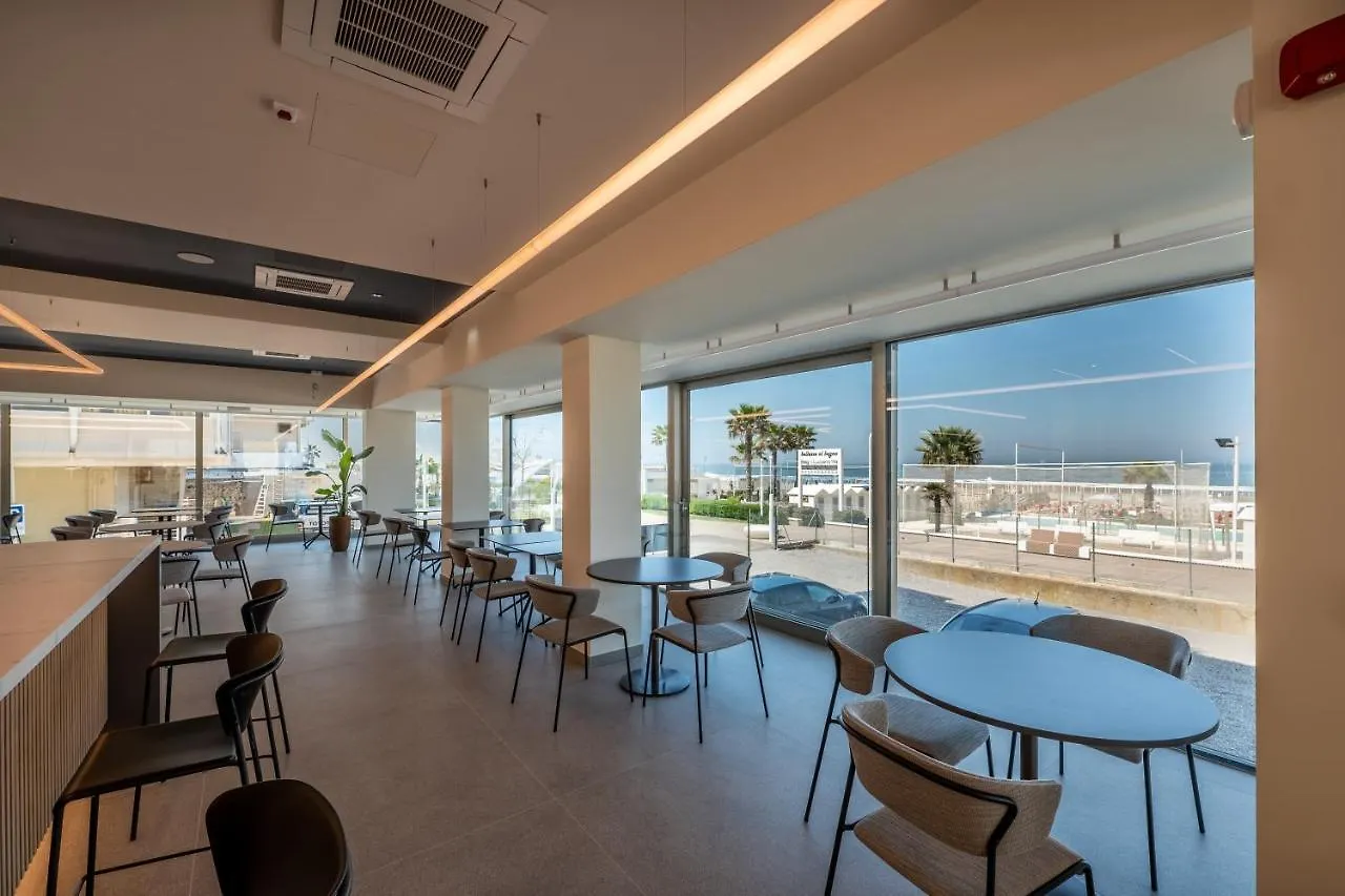 Hotel Sporting Riccione 4*,